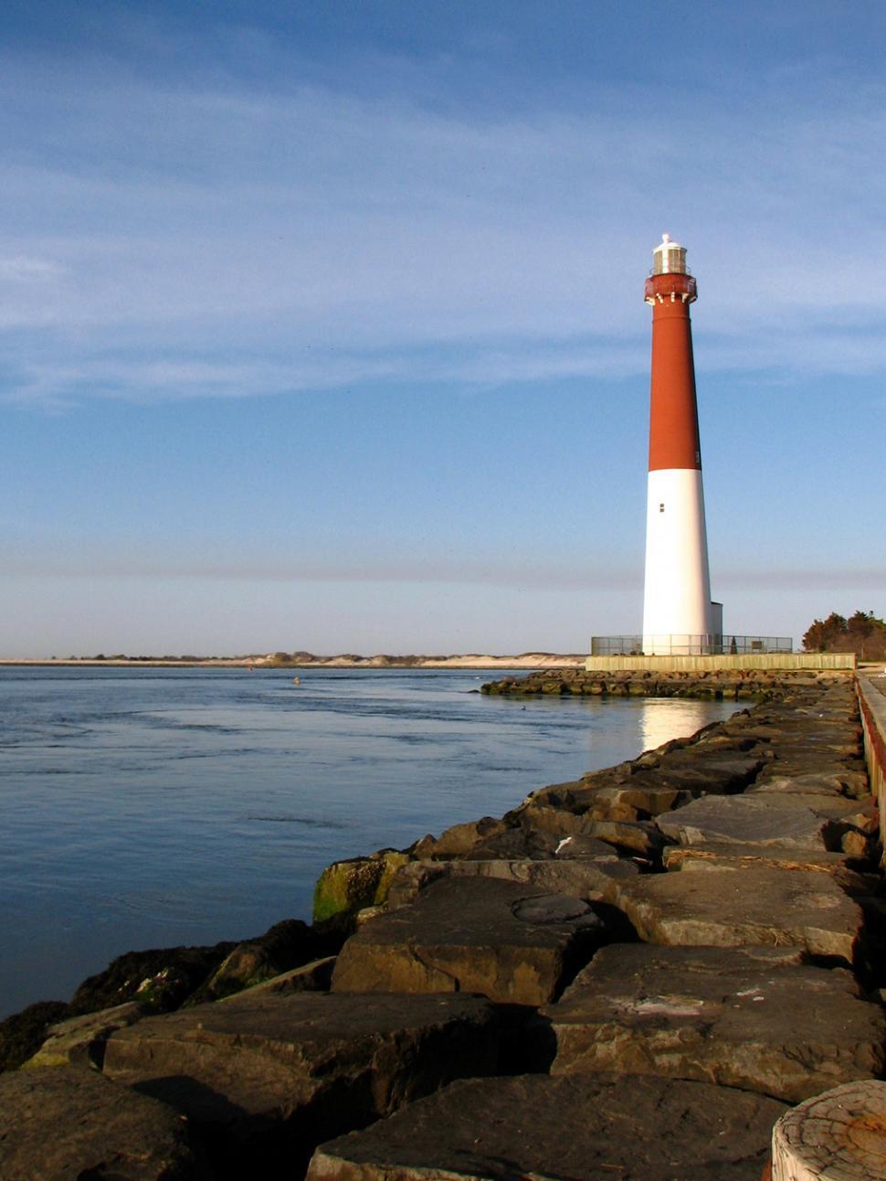 Free Image of Lighthouse on the bay 