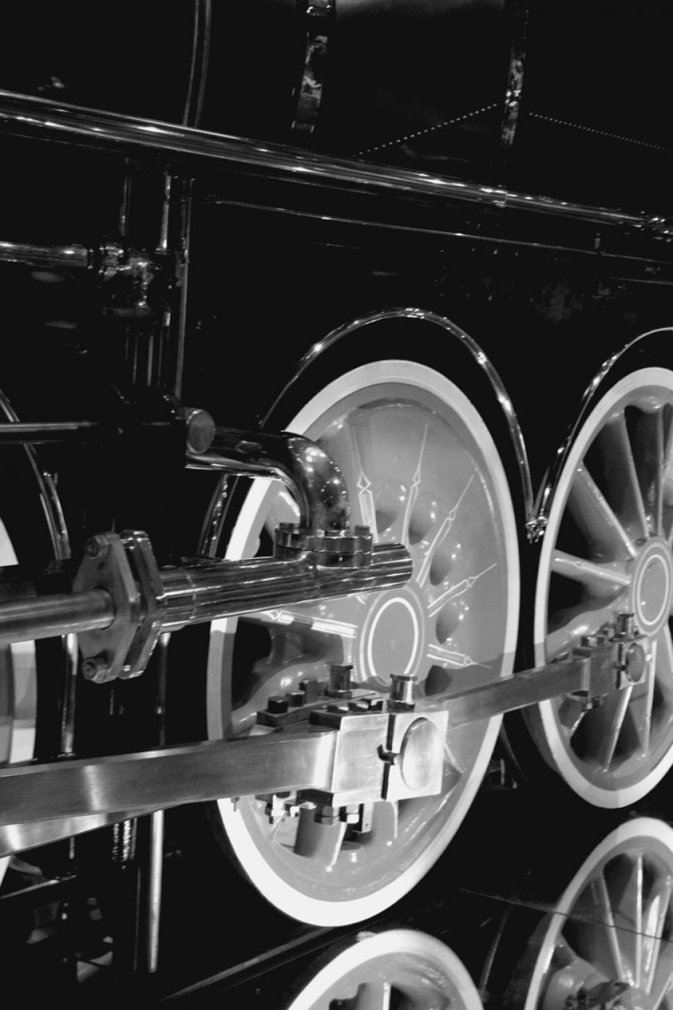 Free Image of Steam Locomotive Driving Wheels 
