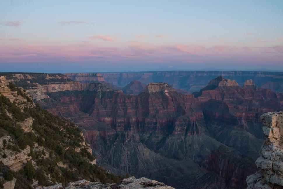 Free Image of Majestic Landscape: Grand Canyon Sunset 