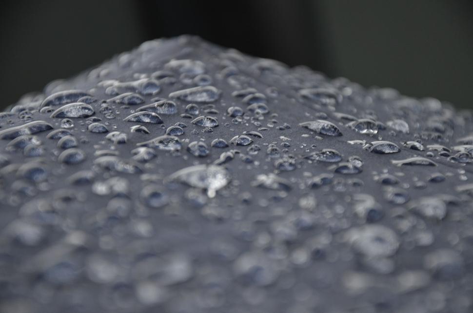 Free Image of Water Droplets on Surface 