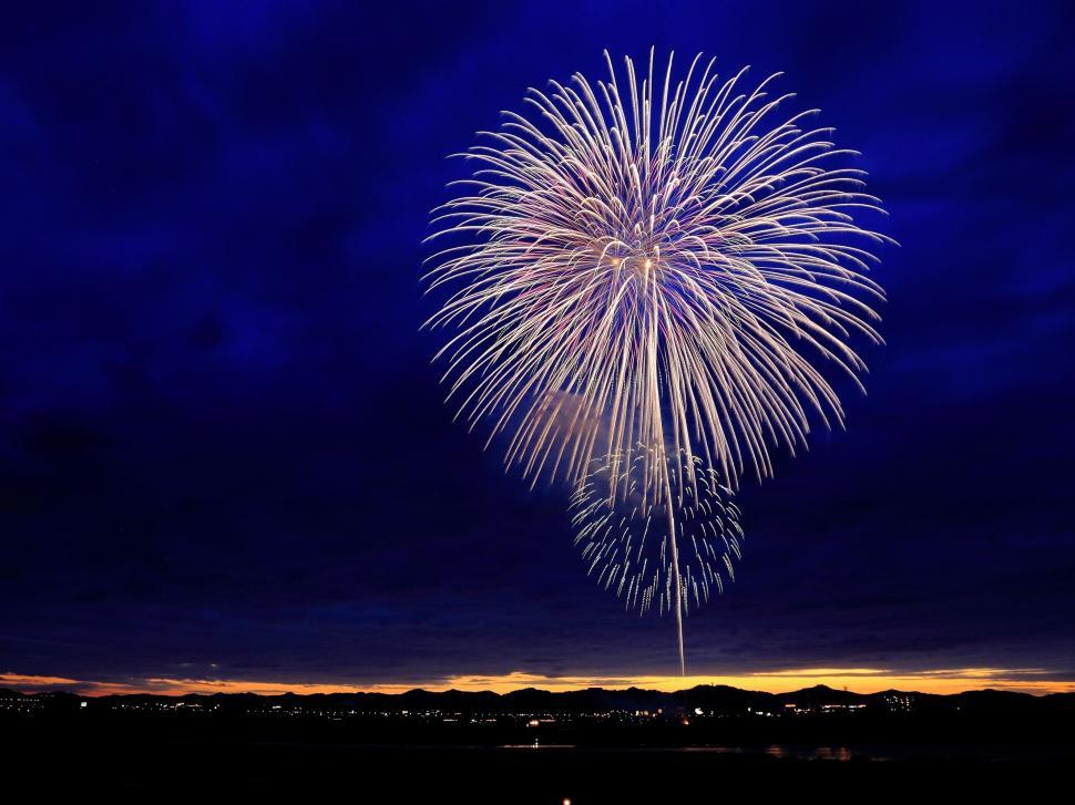 Free Image of Fireworks Exploding in the Night Sky 