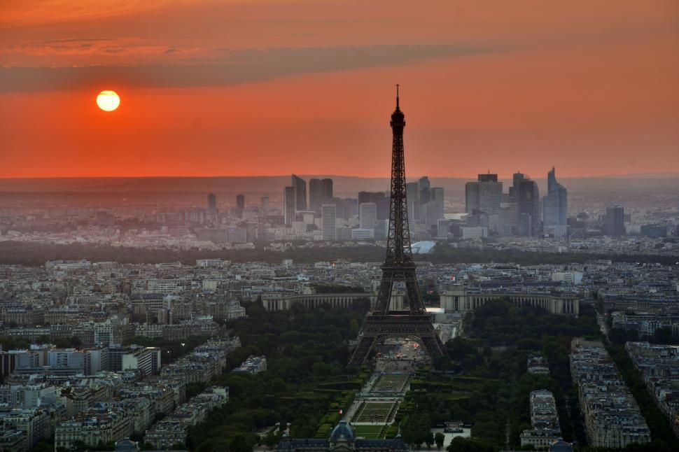 Free Image of Sun Setting Over Eiffel Tower in Paris 