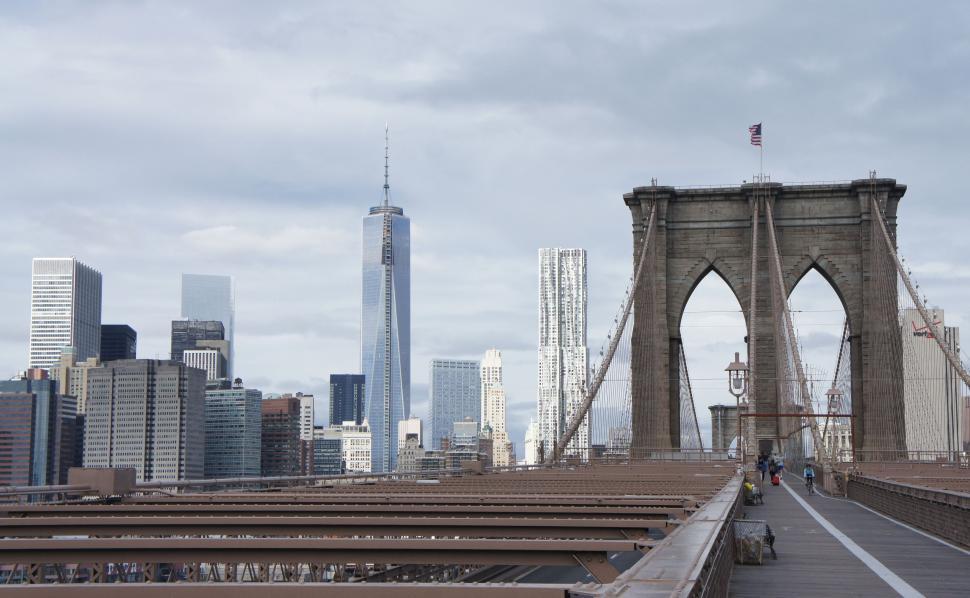 Free Image of City Bridge Overlook 