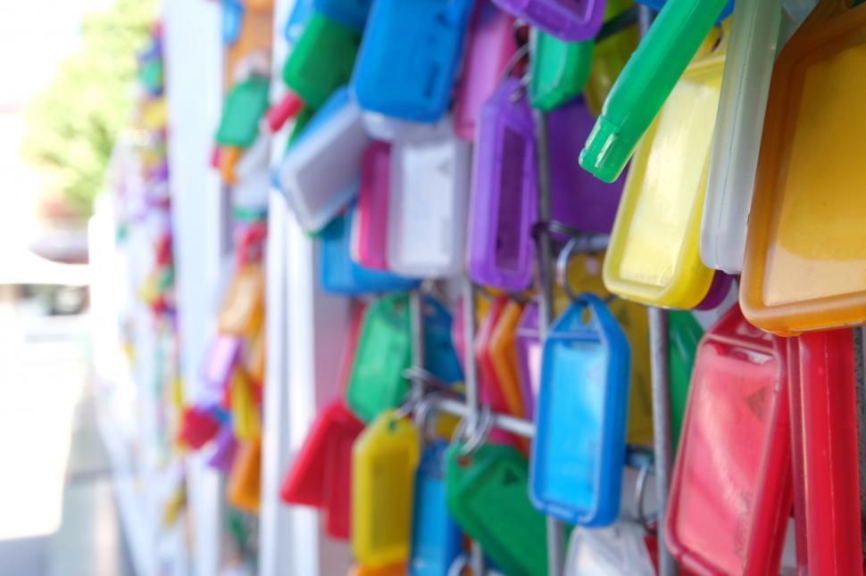 Free Image of Colorful luggage tags 