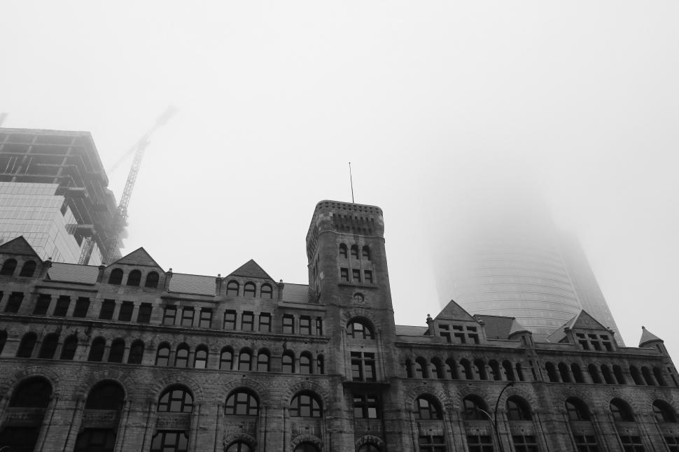 Free Image of Historic Black and White Building in Urban Area 