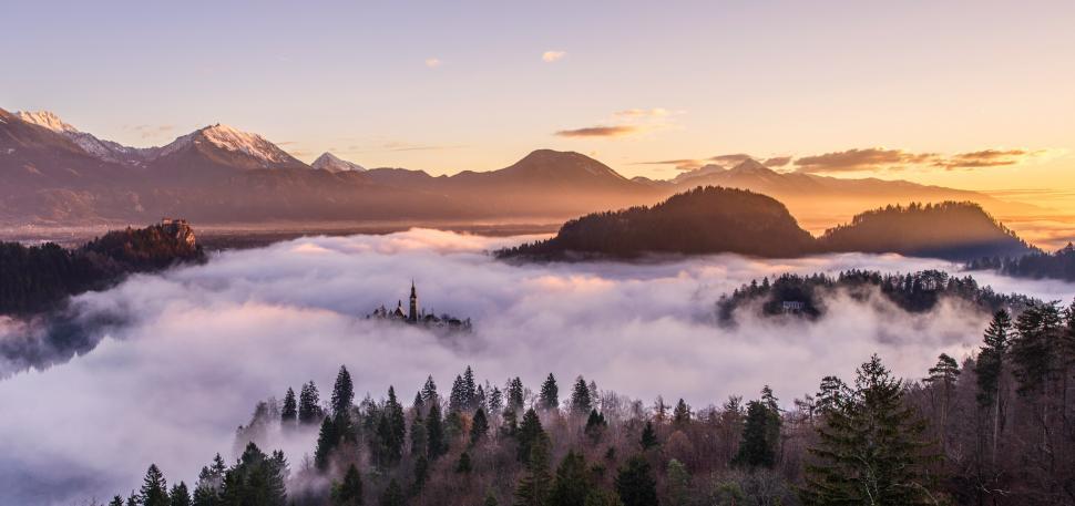 Free Image of Valley of fog 