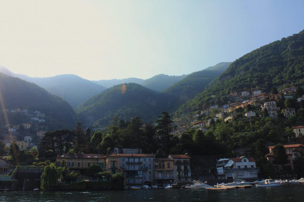Free Image of Mountainous Landscape With Water and Houses 