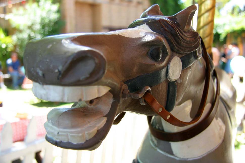 Free Image of Close Up of a Statue of a Horse 