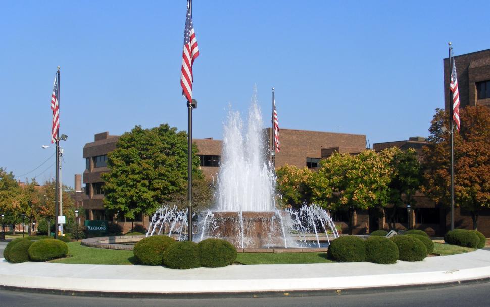 Free Image of Belleview Illinois Fountain 