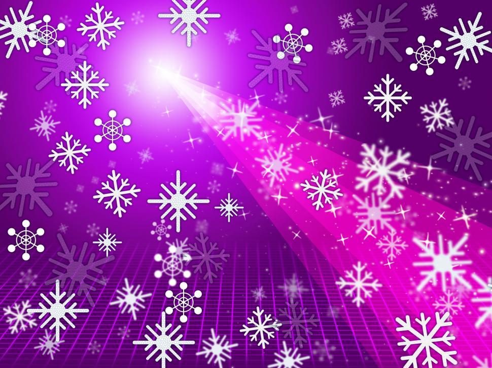 Free Image of Mauve Snowflake Shows Light Burst And Christmas 