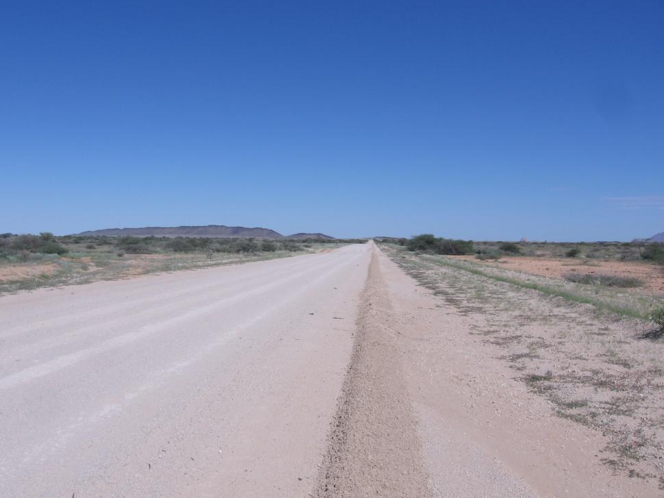 Free Image of Namibia gravel road 