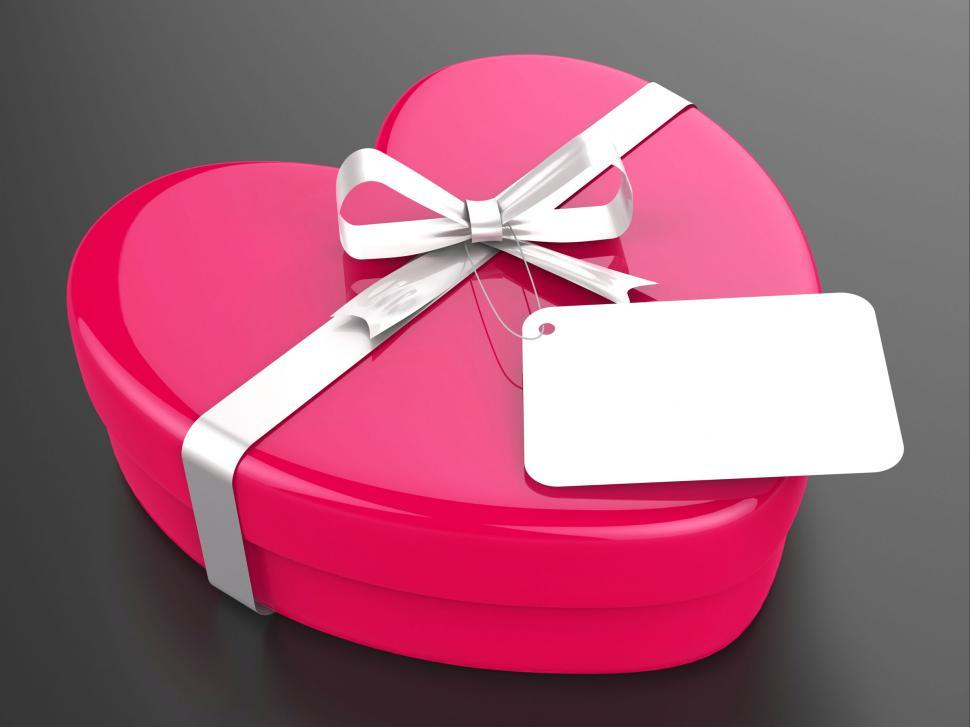 Free Image of Gift Tag Means Valentines Day And Card 