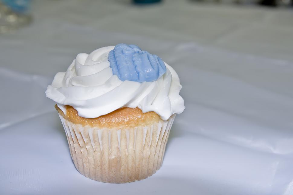 Free Image of Party Cupcake 