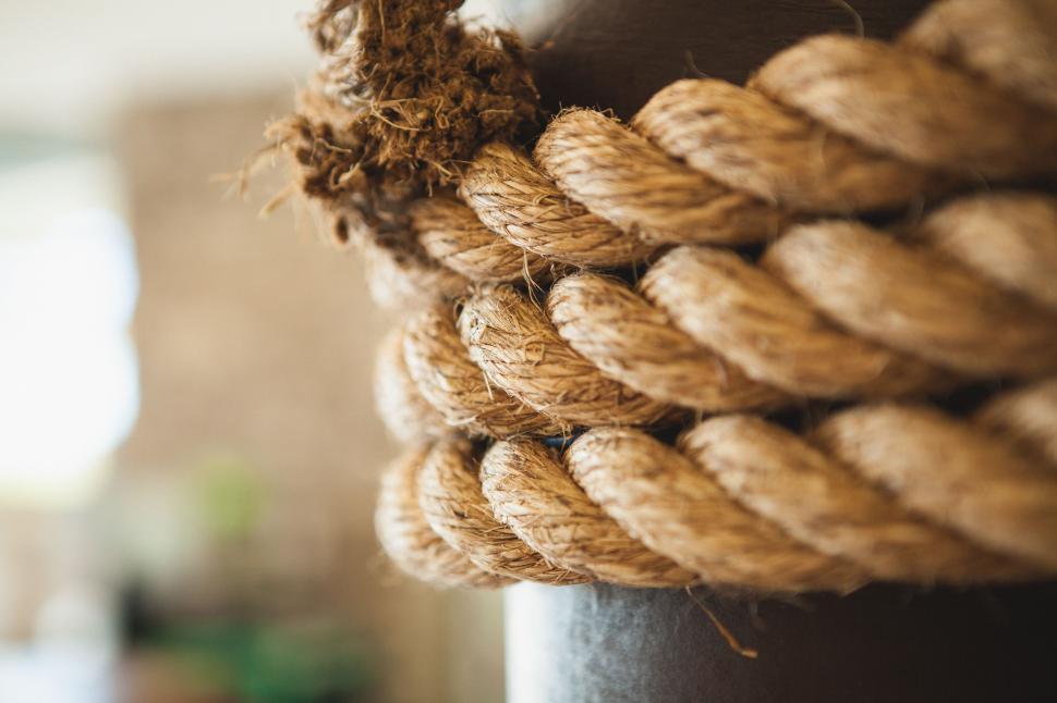 Free Image of Close Up of Rope on Pole 