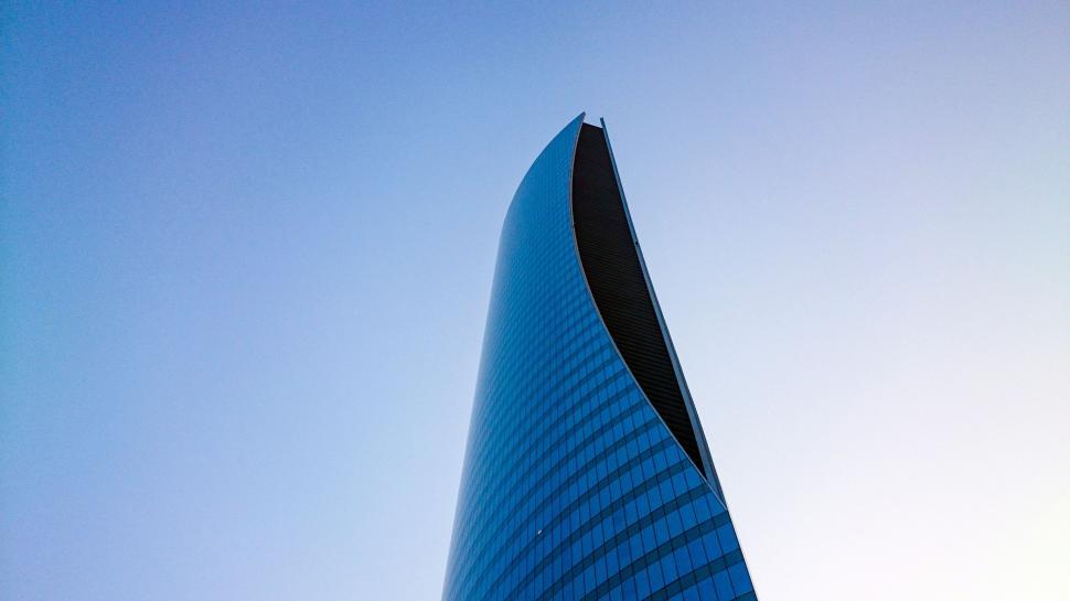Free Image of Tall Building Against Sky 