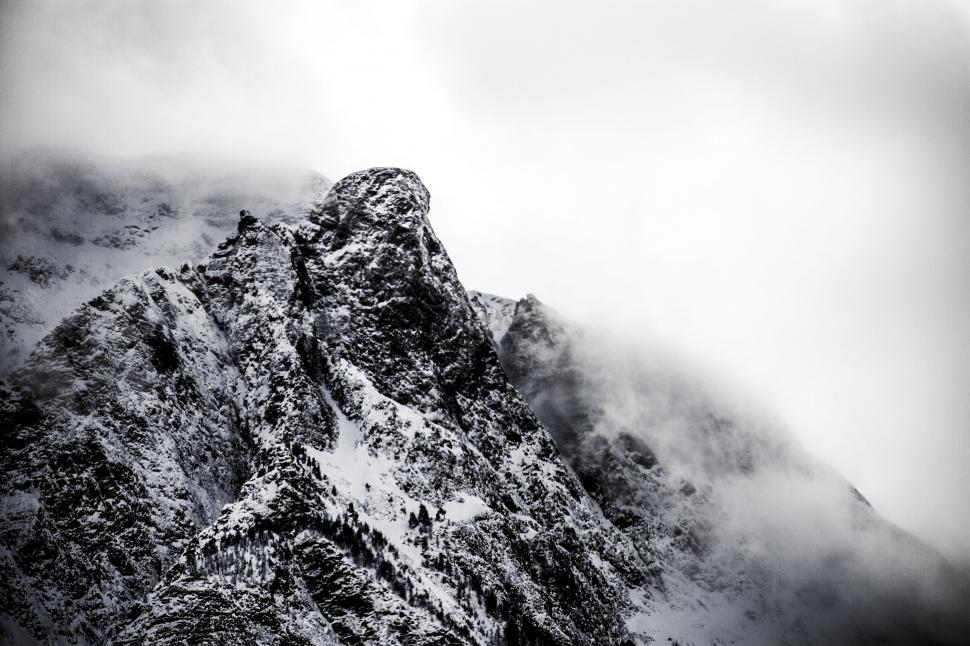 Free Image of Majestic Mountain Peak in Black and White 