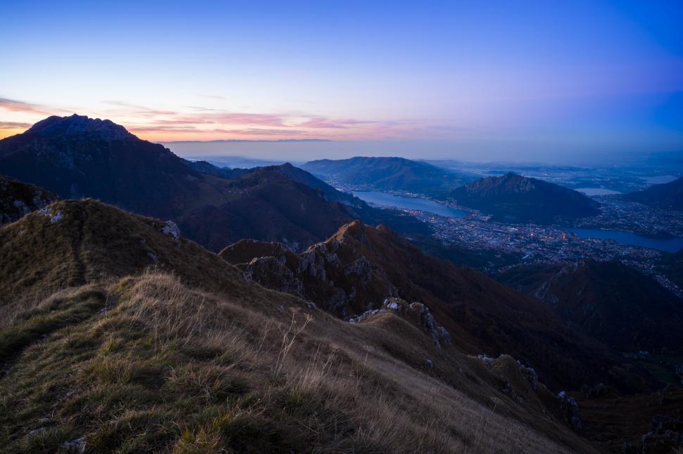Free Image of Panoramic Sunset View From Mountain Summit 