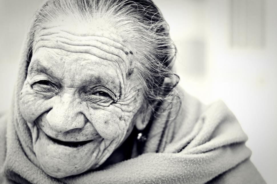 Free Image of Elderly Woman in Black and White 