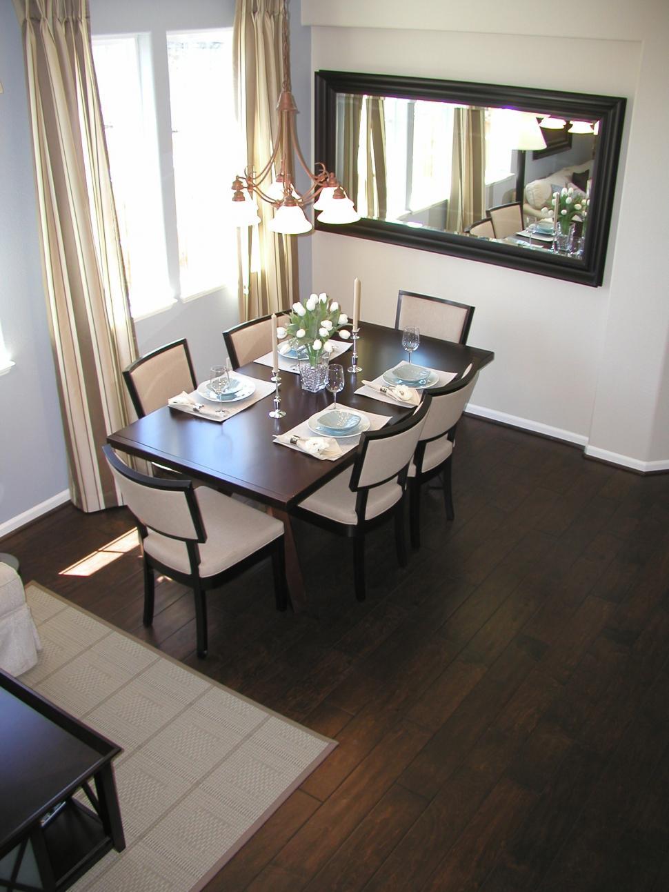 Free Image of Dining Room 