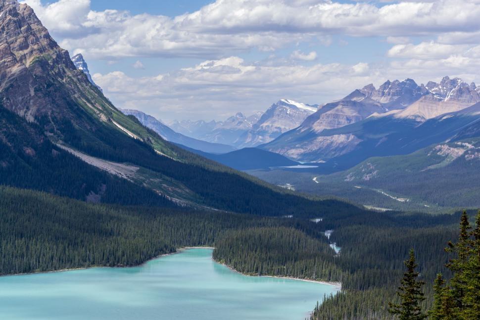 Free Image of Majestic Mountain Range With Lake in Foreground 