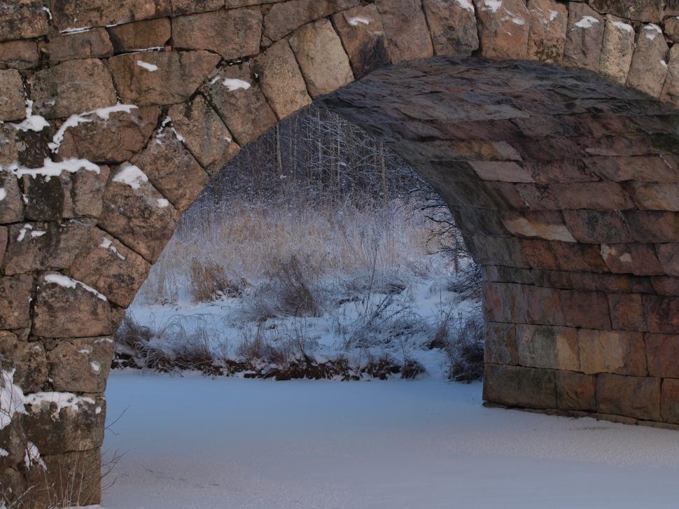 Free Image of Winter bridge arch 