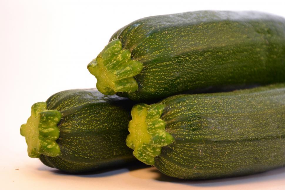 Free Image of Courgettes  