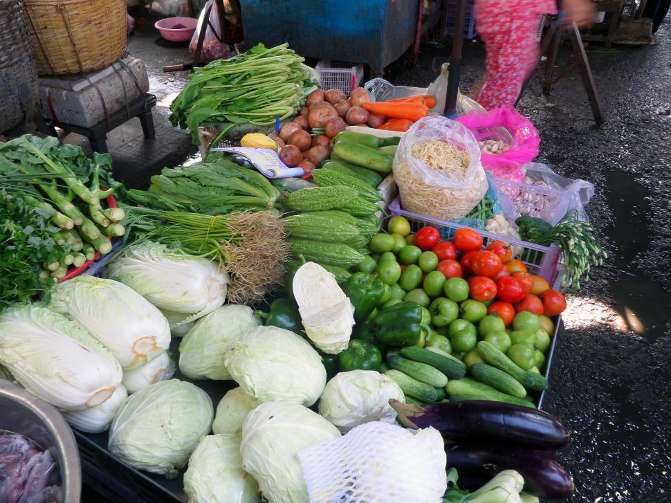 Free Image of Assorted vegetables at Cambodian  market  