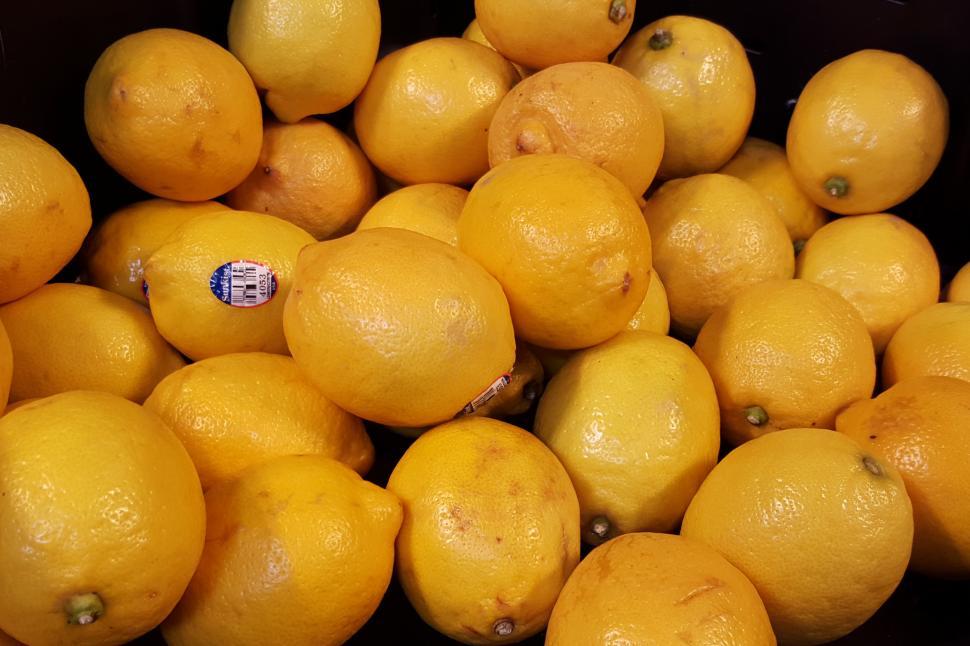 Free Image of Lemon Fruit 