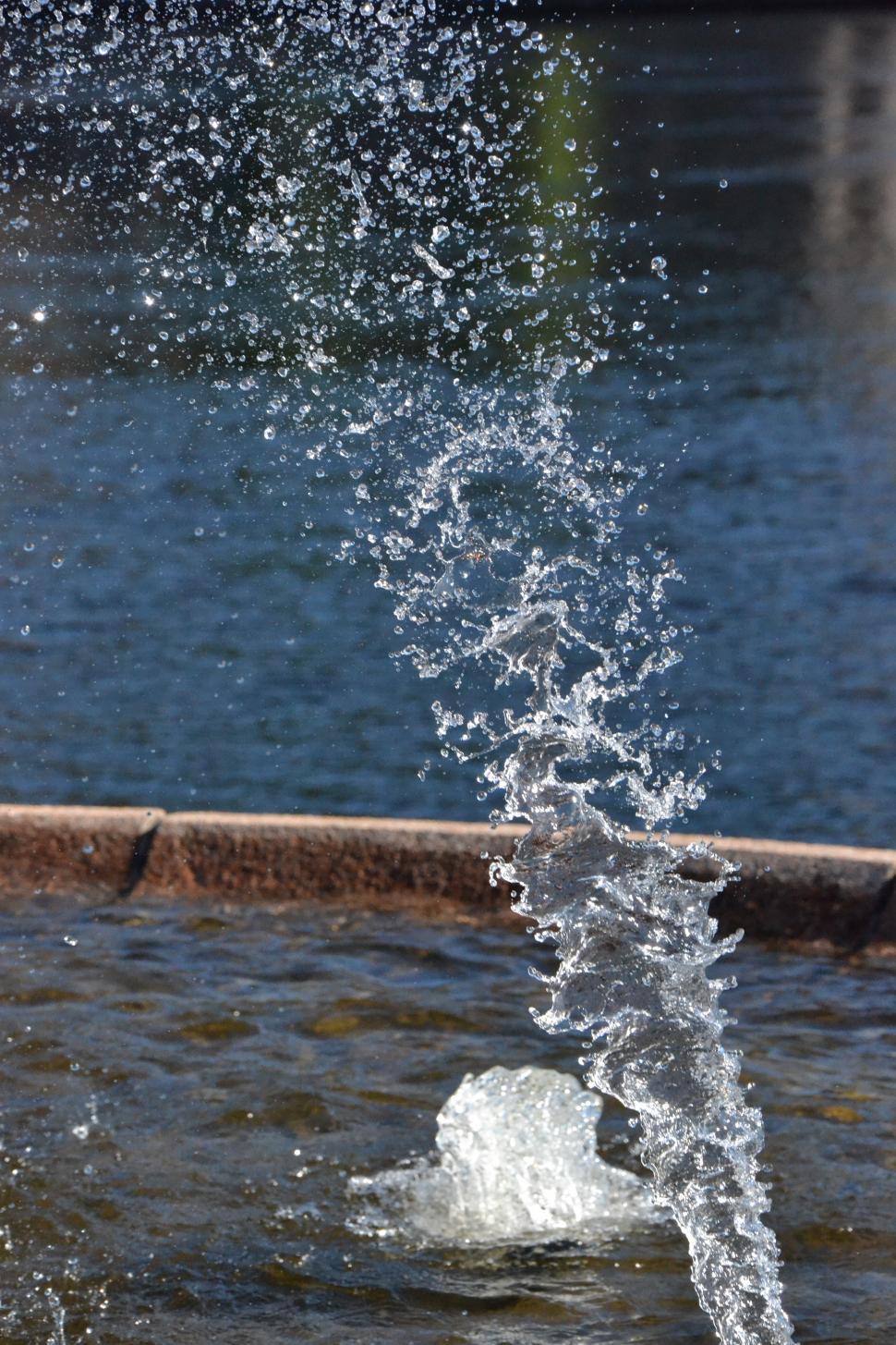 Free Image of Water Sprinkler Fountain 
