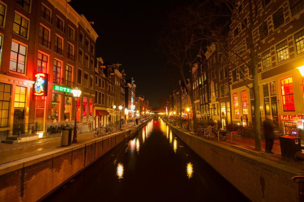 Free Image of Canal Running Through City at Night 