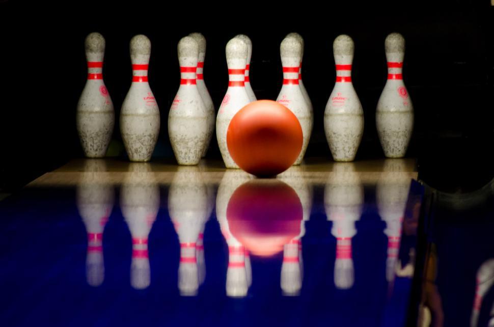 Free Image of Red Bowling Ball in Front of Pins 
