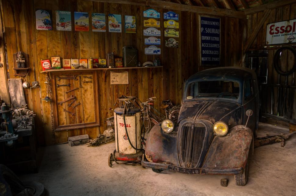 Free Image of Old Car Parked in Garage 
