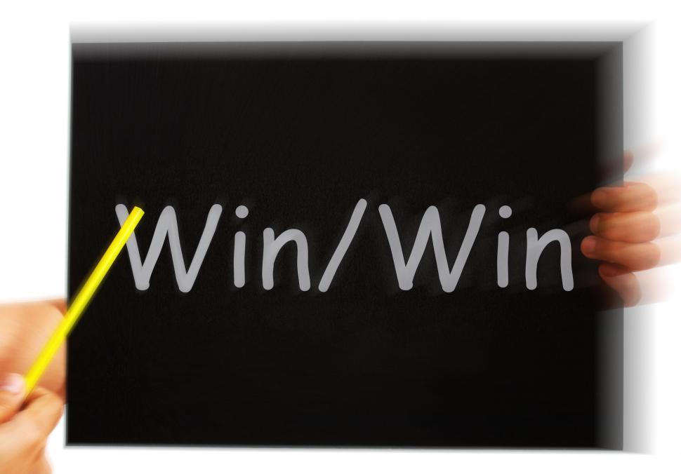 Free Image of Win Win Message Means Outcome Benefiting Both Sides 