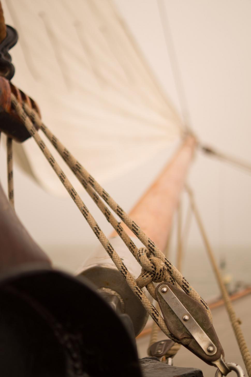 Free Image of Close-Up of Boat Mast and Ropes 