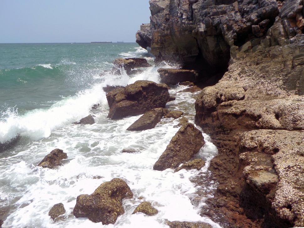 Free Image of Rocky, wave-battered coast  