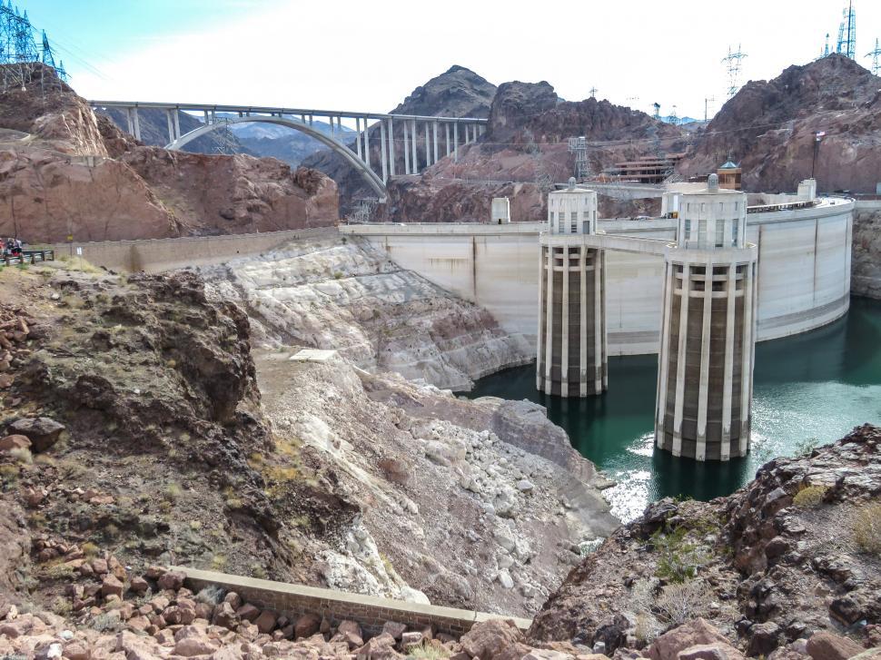 Free Image of Hoover Dam complex 
