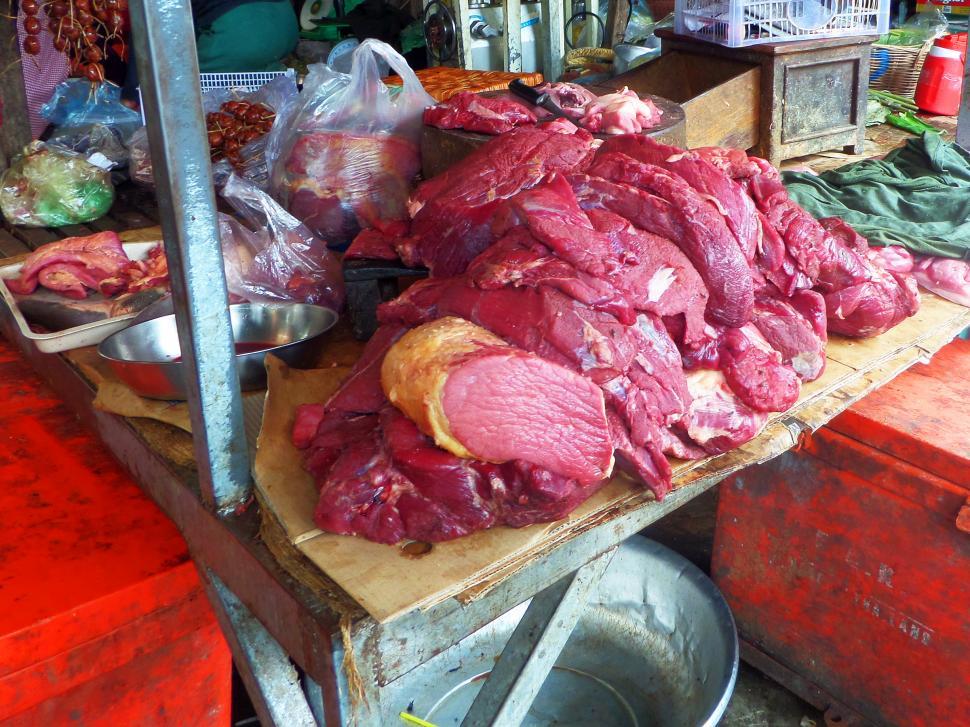 Free Image of Cambodian meat stall 