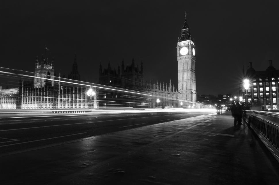 Free Image of Big Ben Clock Tower Dominating London Skyline 