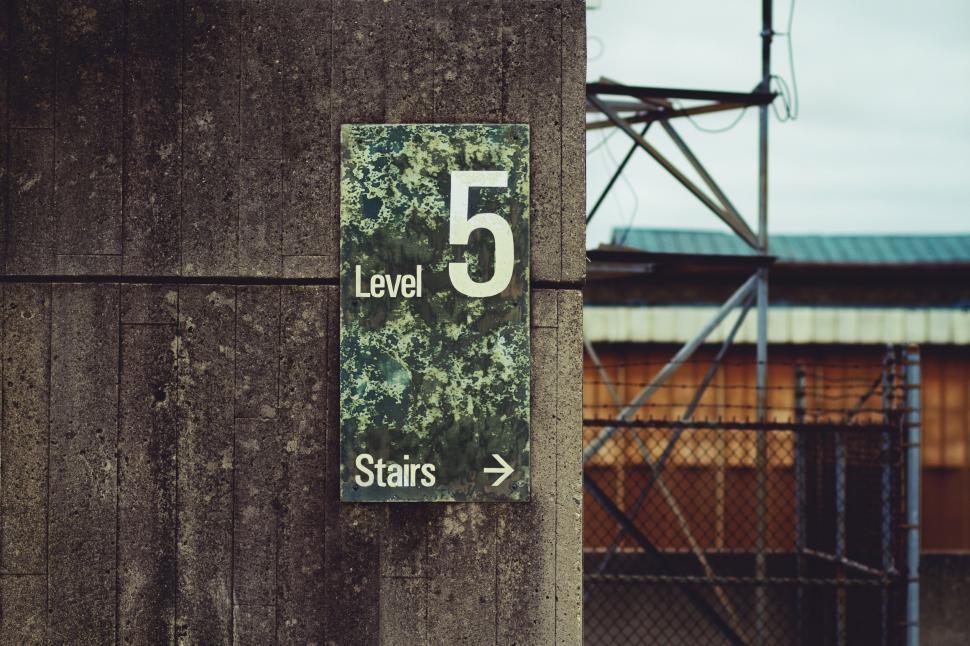 Free Image of Level 5 Sign on Building 