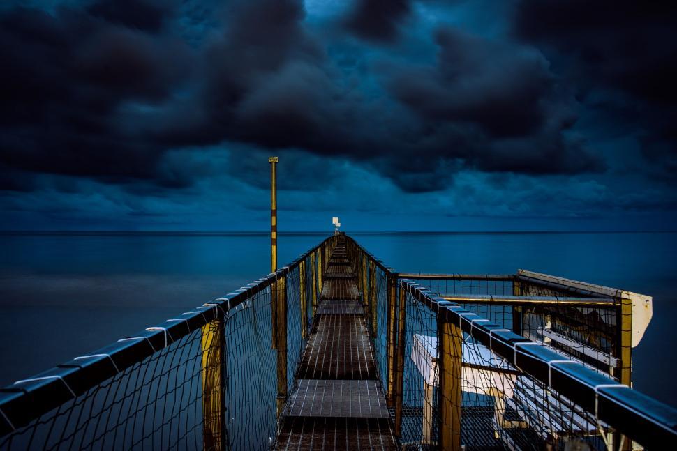 Free Image of Boat Dock With Cloudy Sky 