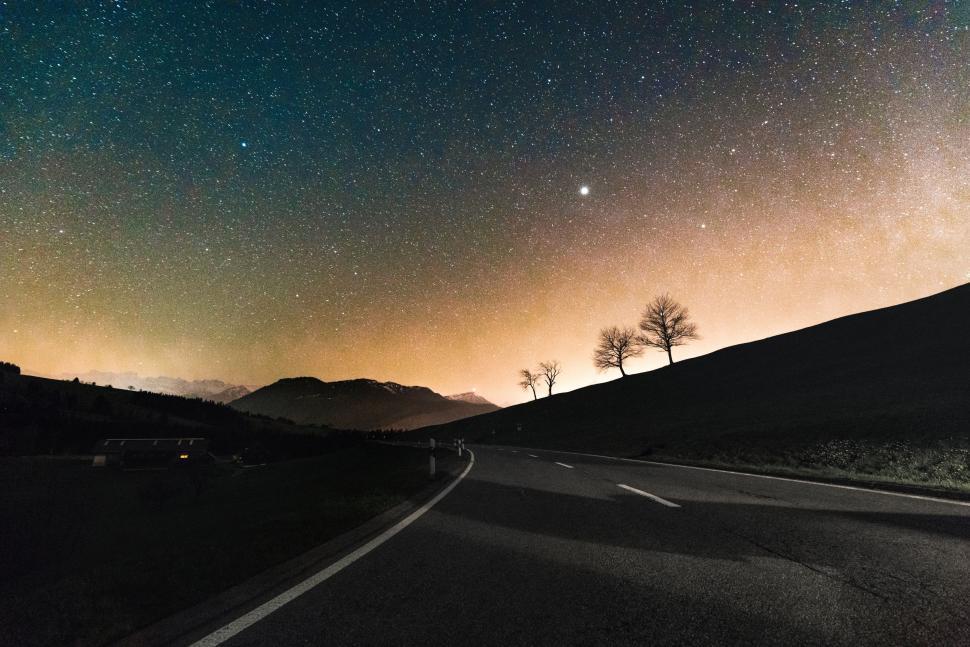Free Image of Starry Night Over Road 