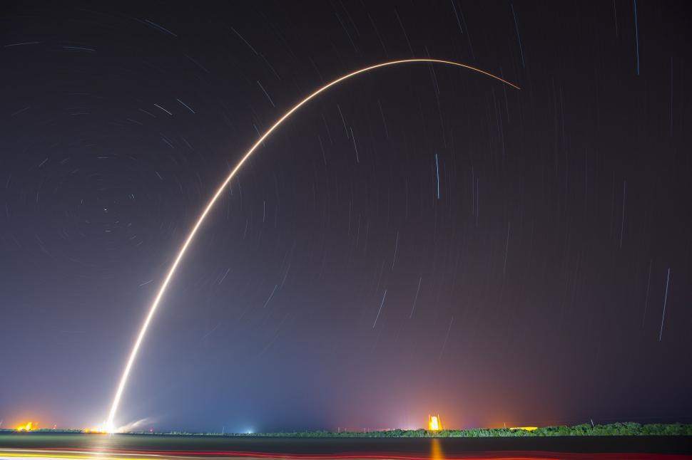 Free Image of Rocket Launch Long Exposure 