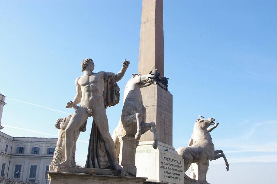 Free Image of Equestrian Statue Next to Pillar 