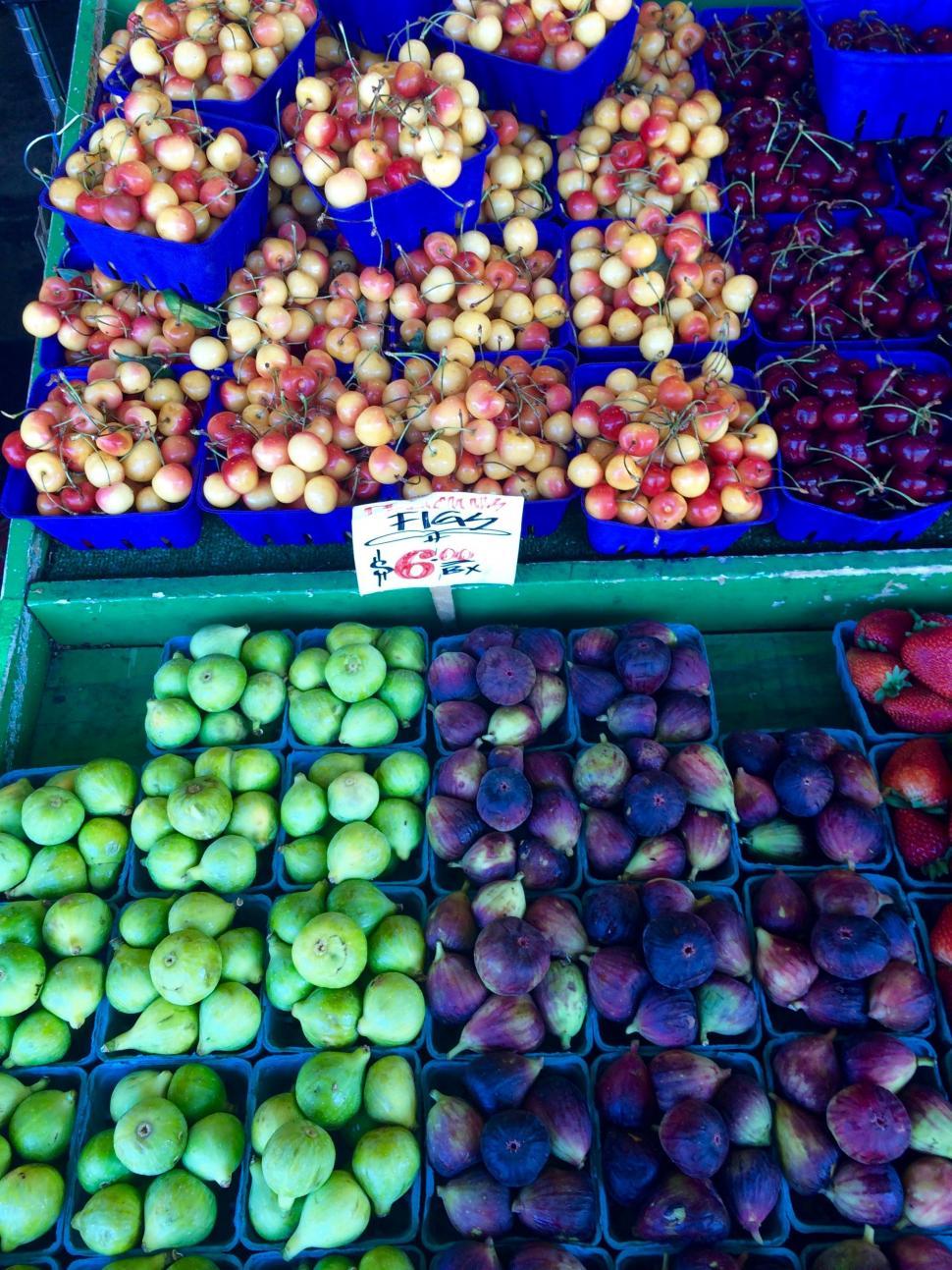 Free Image of Assorted Fruits Displayed at Market 