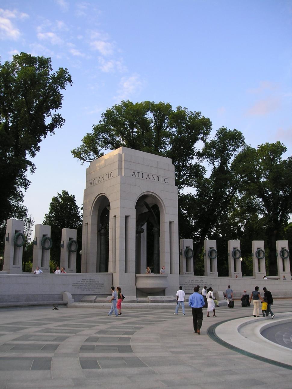 Free Image of World War II Memorial -Atlantic 
