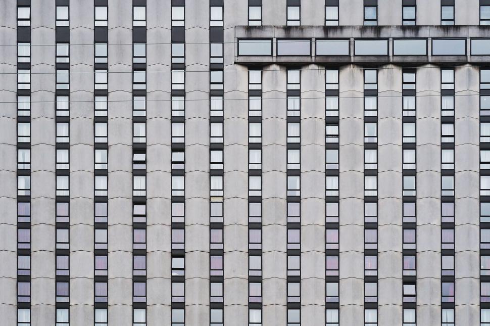 Free Image of Modern High-Rise Building With Many Windows 