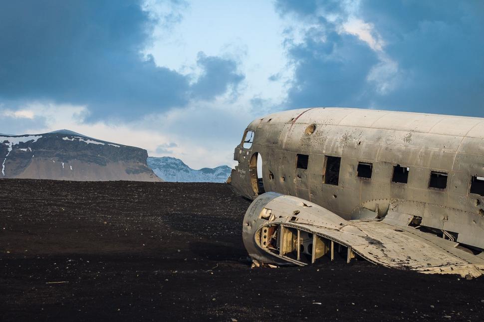 Free Image of Abandoned Plane Stuck in Dirt 