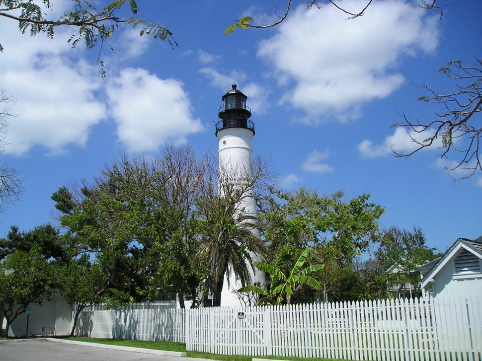 Free Image of Lighthouse in Key West 