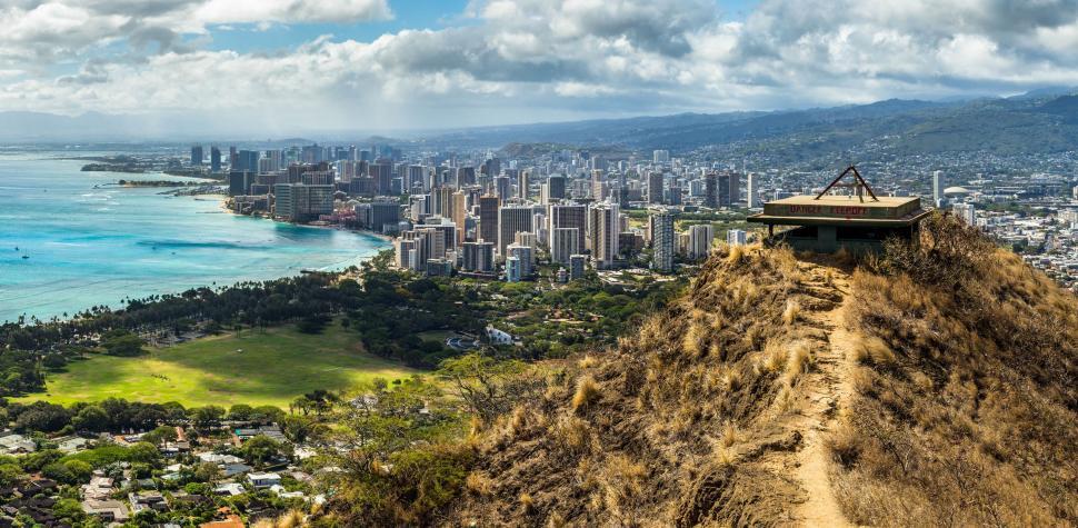 Free Image of City of Honolulu View From Hilltop 