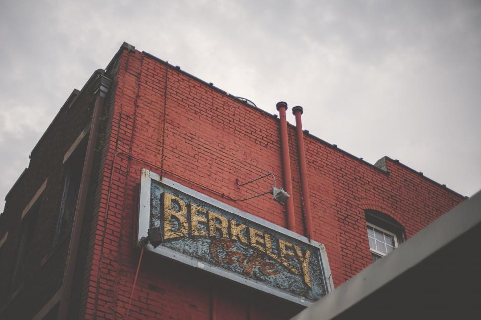 Free Image of Brick Building With Sign 